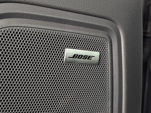 Certified 2026 Porsche Macan AWD/4WD image 28