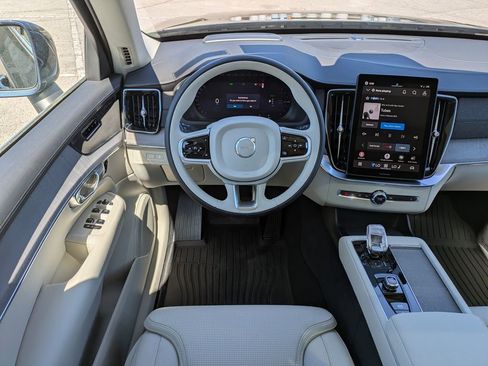New 2026 Volvo XC90 T8 Ultra w/ Protection Package Premier AWD/4WD image 22