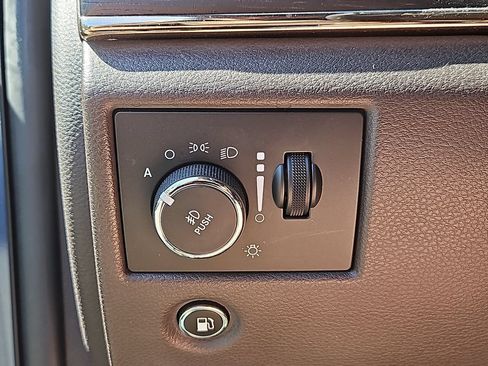 Used 2019 Jeep Grand Cherokee Summit w/ Platinum Series Group AWD/4WD image 19