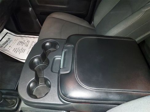 Used 2024 RAM 3500 Tradesman w/ Chrome Appearance Group image 26