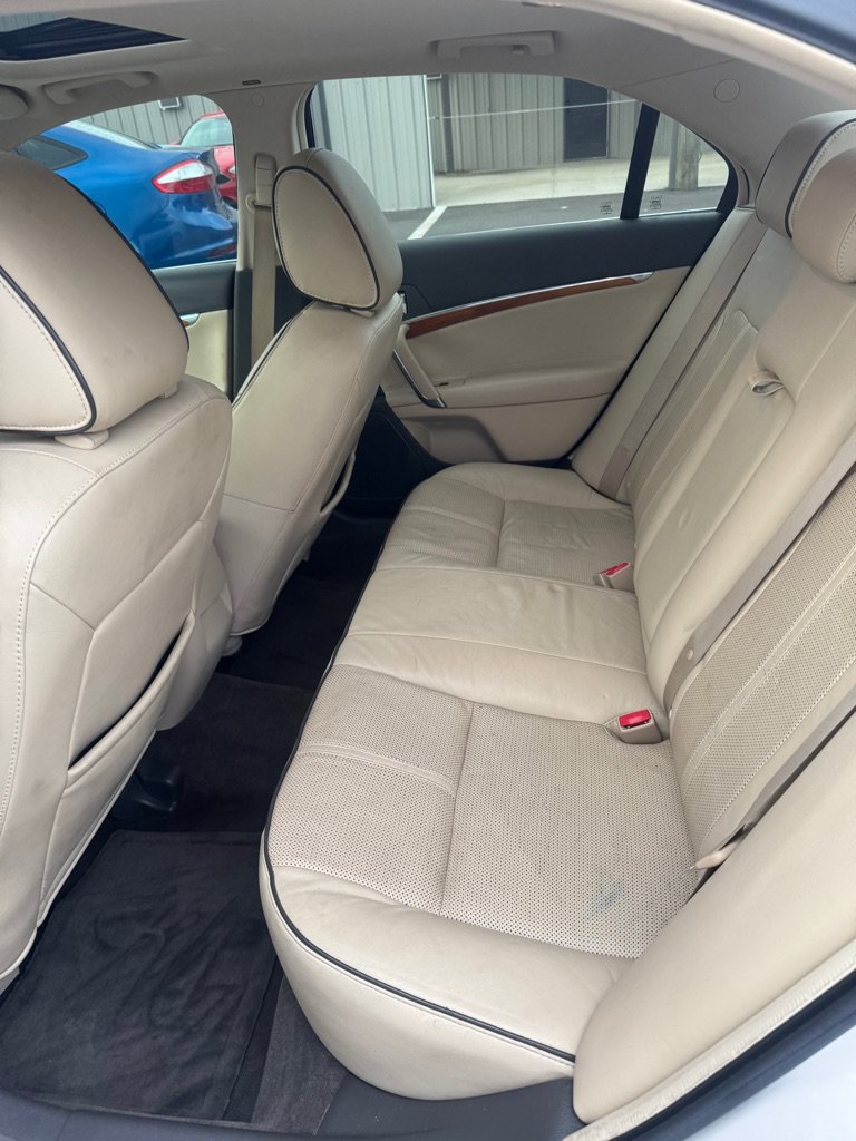 Used 2010 Lincoln MKZ FWD image 13