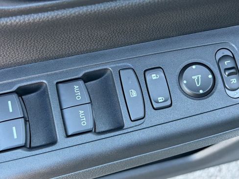 Used 2026 Honda CR-V EX image 15