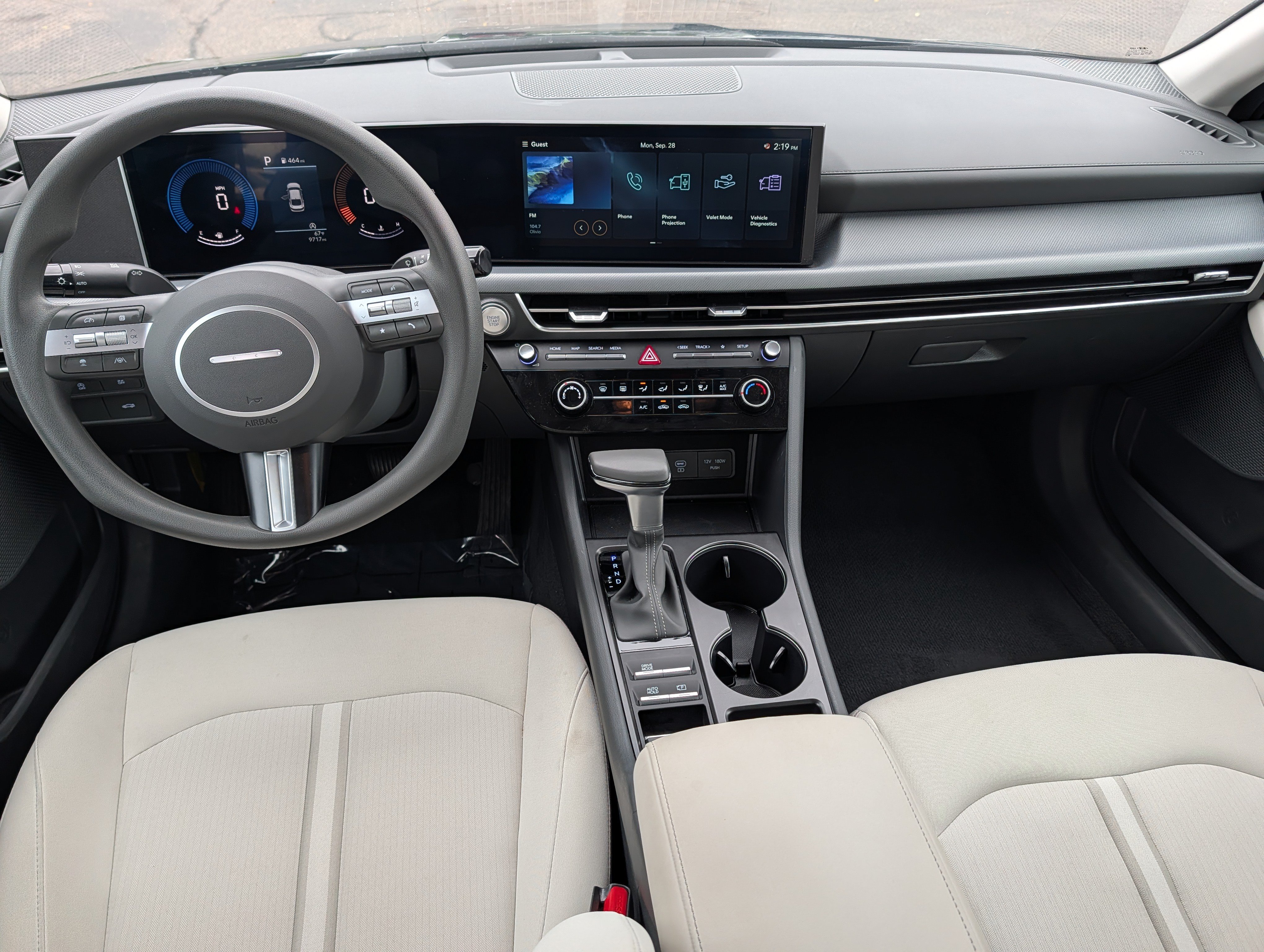 Used 2025 Hyundai Sonata SE FWD image 13