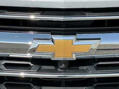 Certified 2024 Chevrolet Traverse LT AWD/4WD image 39
