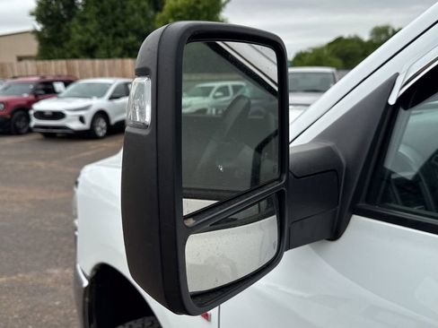 Used 2024 RAM 3500 Tradesman w/ Chrome Appearance Group AWD/4WD image 37