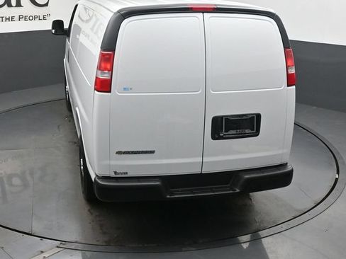 New 2026 Chevrolet Express 2500 w/ Driver Convenience Package RWD image 35