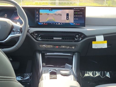 New 2026 BMW 330i Sedan w/ Convenience Package RWD image 12
