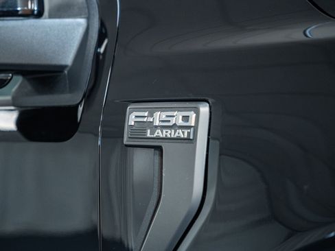 Certified 2023 Ford F150 Lariat w/ Equipment Group 502A High image 19