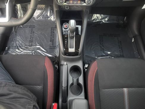 New 2025 Nissan Versa SR w/ Trunk Package image 23