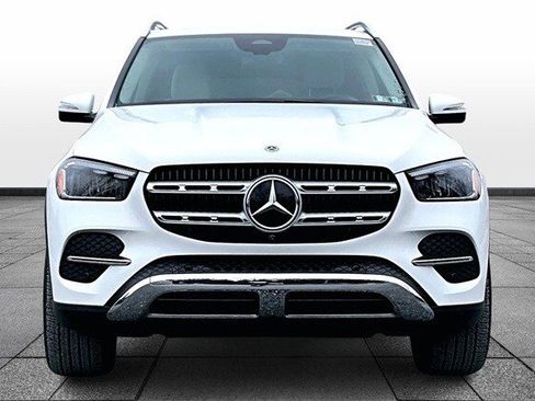 Used 2025 Mercedes-Benz GLE 350 4MATIC image 2