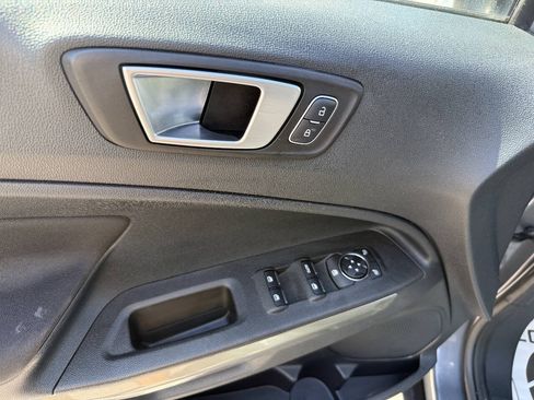 Used 2018 Ford EcoSport SE AWD/4WD image 19