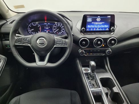 Used 2022 Nissan Sentra SV FWD image 29