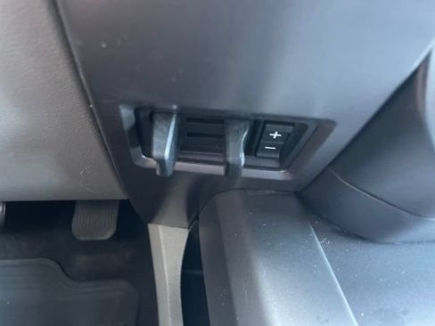 Used 2015 Ford F150 XLT w/ Equipment Group 302A Luxury AWD/4WD image 43