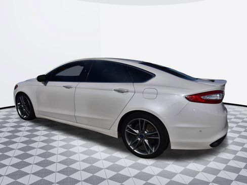 Used 2014 Ford Fusion Titanium image 3