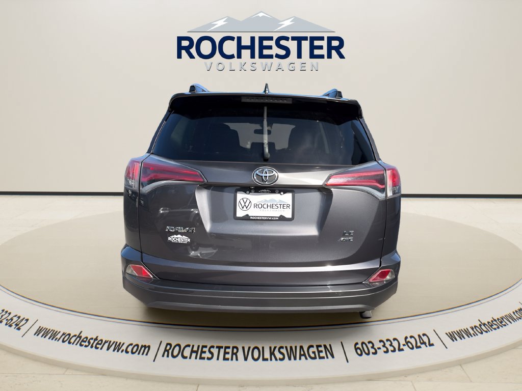 Used 2016 Toyota RAV4 LE AWD/4WD image 5