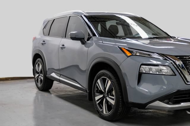 Used 2022 Nissan Rogue SL w/ SL Premium Package FWD image 6