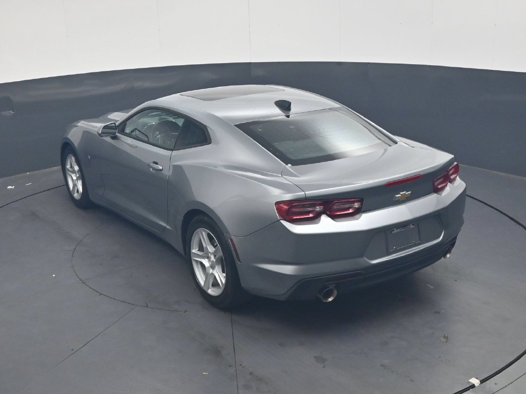 Used 2023 Chevrolet Camaro LT RWD image 25