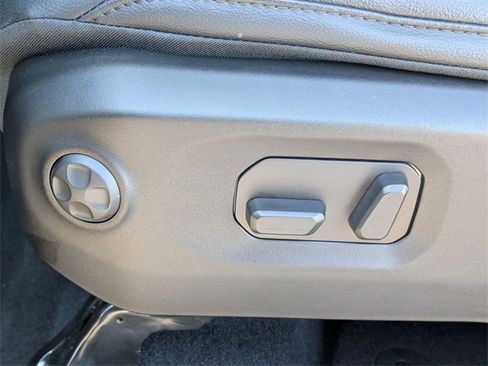 New 2026 Jeep Gladiator Sport image 12