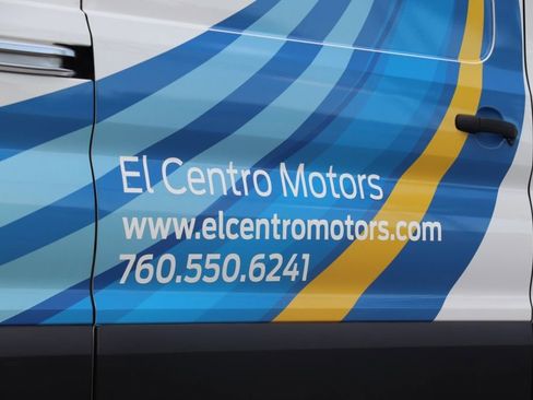 Used 2022 Ford Escape SE w/ SE Sport Appearance Package image 34