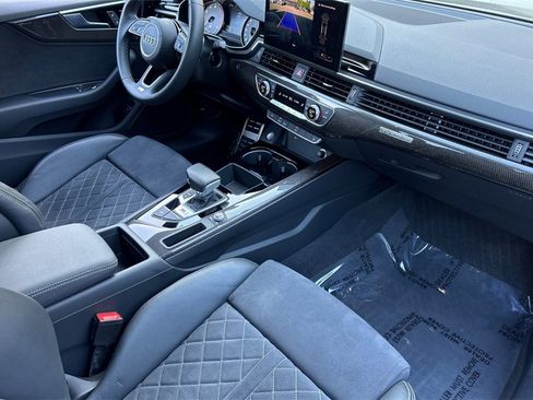 Used 2022 Audi S5 Premium image 14