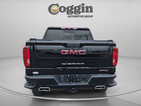 Used 2023 GMC Sierra 1500 AT4 w/ AT4 Premium Package image 5