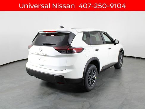 New 2026 Nissan Rogue S image 12