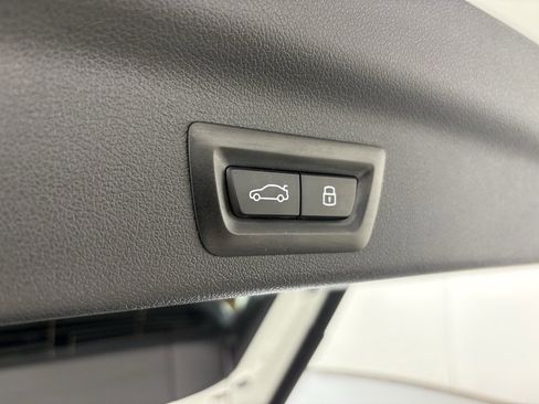 Used 2023 BMW X1 xDrive28i w/ Premium Package image 37