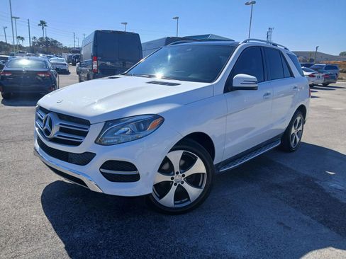Used 2016 Mercedes-Benz GLE 350 GLE 350 Sport Utility 4D image 2