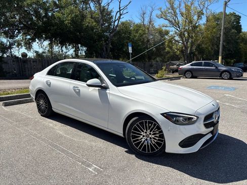 Used 2023 Mercedes-Benz C 300 4MATIC Sedan w/ Exclusive Trim Package image 5