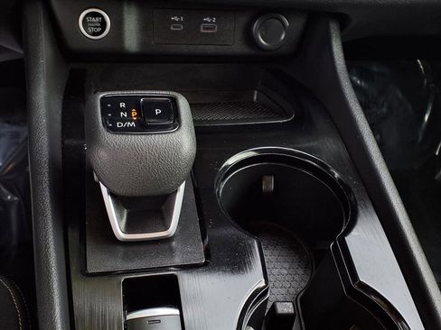 Used 2021 Nissan Rogue S image 11