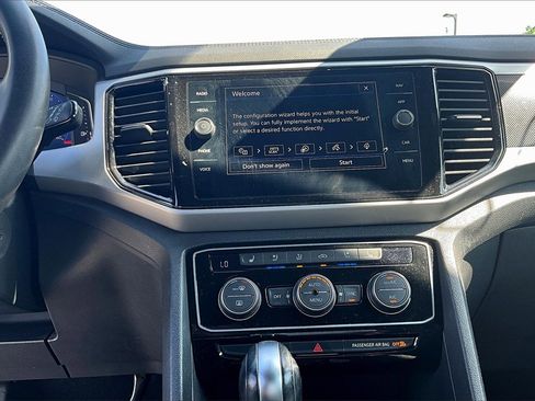 Used 2021 Volkswagen Atlas Cross Sport SEL Premium image 30