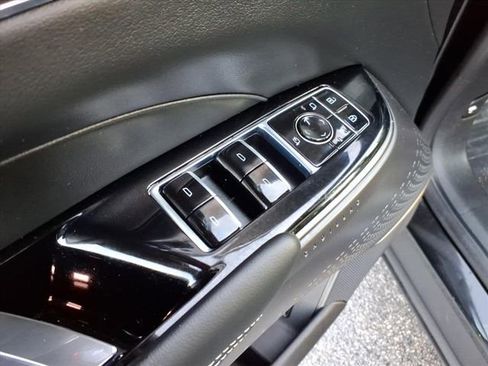 Certified 2024 Cadillac Lyriq Luxury image 27