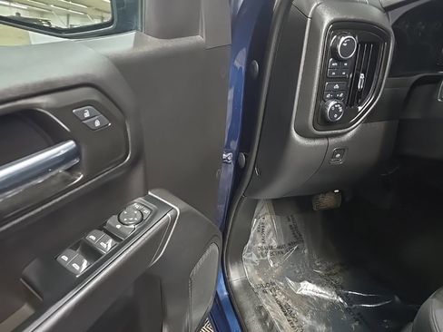 Used 2023 Chevrolet Silverado 1500 Custom Trail Boss image 27