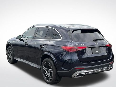 Used 2024 Mercedes-Benz GLC 300 4MATIC image 6