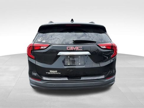 Used 2020 GMC Terrain SLE w/ Driver Convenience Package FWD image 5