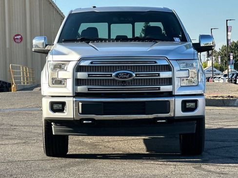 Used 2017 Ford F150 Platinum w/ Equipment Group 701A Luxury AWD/4WD image 10