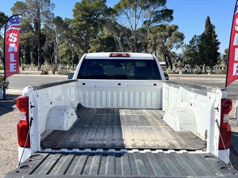 Used 2021 Chevrolet Silverado 1500 W/T w/ WT Convenience Package AWD/4WD image 5