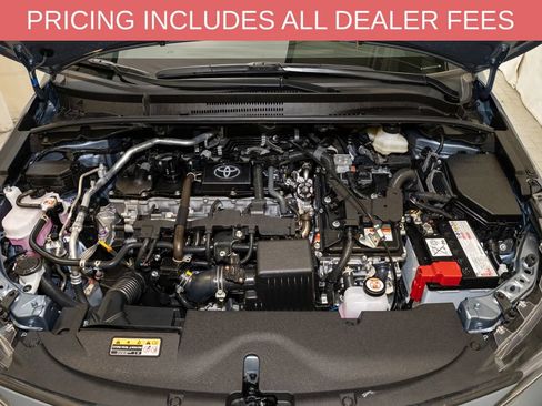 Used 2026 Toyota Corolla SE w/ SE Premium Package FWD image 18