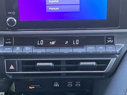 Certified 2025 Toyota Camry SE image 32