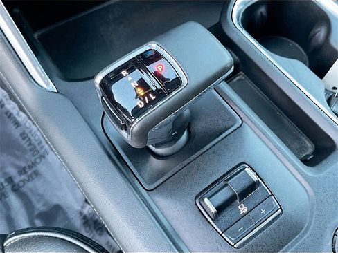 Used 2023 GMC Sierra 1500 Denali w/ Technology Package image 17