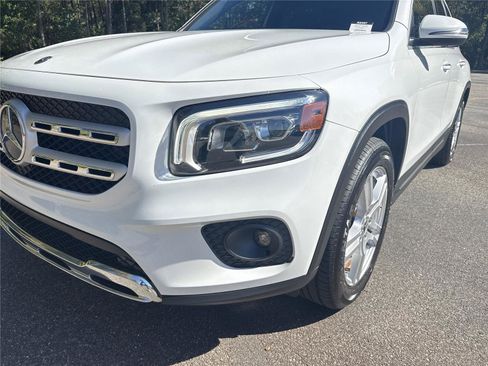 Used 2020 Mercedes-Benz GLB 250 GLB 250 image 31