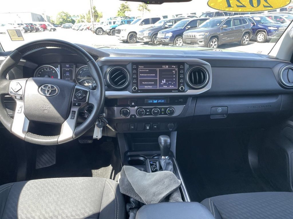 Used 2021 Toyota Tacoma SR5 w/ Trail Edition AWD/4WD image 19
