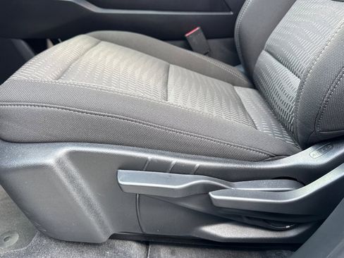 Used 2026 Chevrolet Equinox LT w/ Safety and Technology Package image 14