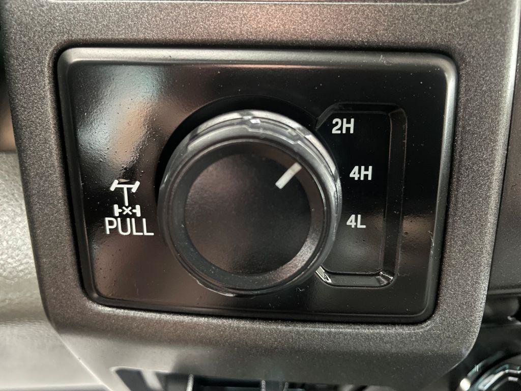 Used 2017 Ford F250 XL w/ Power Equipment Group AWD/4WD image 20