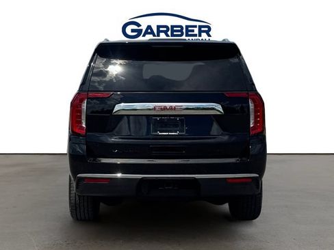 Used 2023 GMC Yukon XL SLT w/ SLT Premium Package AWD/4WD image 4
