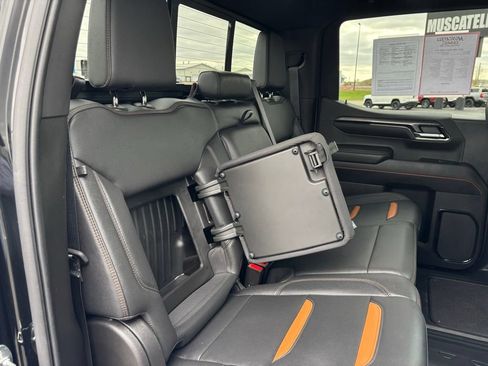 Used 2022 GMC Sierra 1500 AT4 w/ AT4 Premium Package AWD/4WD image 31