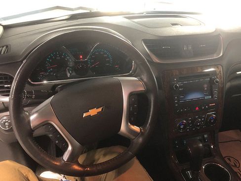 Used 2014 Chevrolet Traverse LTZ AWD/4WD image 11