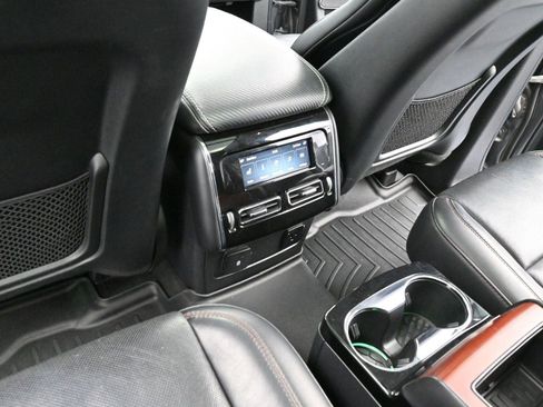 Used 2022 Lincoln Aviator Reserve w/ Equipment Group 201A image 31