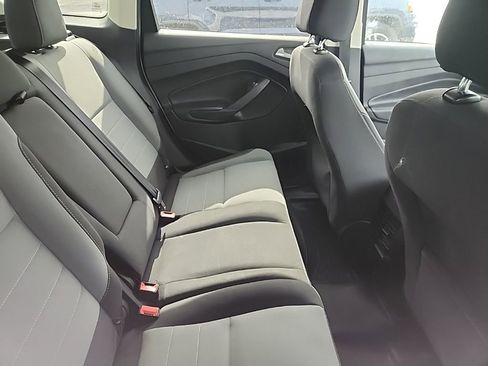 Used 2016 Ford Escape SE w/ Equipment Group 201A image 15