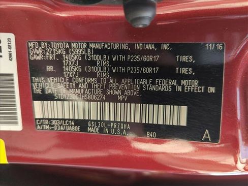 Used 2017 Toyota Sienna XLE image 14
